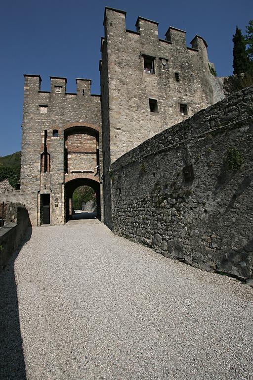 فيتوريو فينيتو Castrum Di Serravalle المظهر الخارجي الصورة