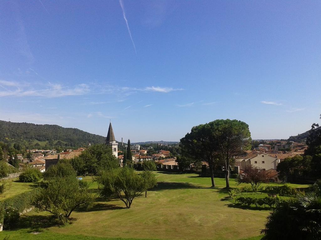 فيتوريو فينيتو Castrum Di Serravalle المظهر الخارجي الصورة