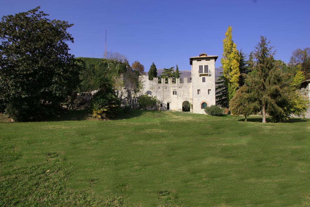 فيتوريو فينيتو Castrum Di Serravalle المظهر الخارجي الصورة